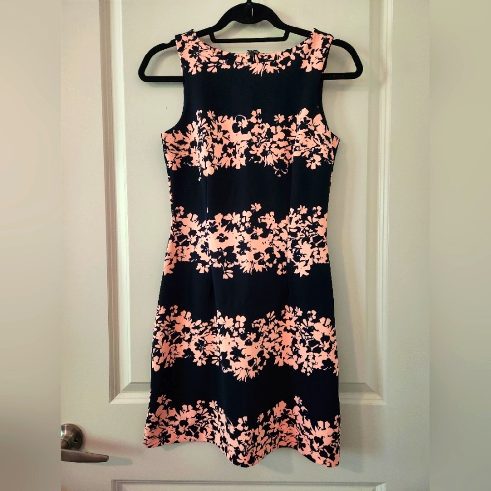 Sleeveless Springy Banana Republic Dress NWT